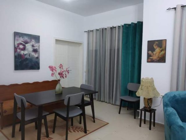 Tirane, jepet me qera Vile 2+1+BLK Kati 2, 120 m² 40.000 Leke (Shkolla Mrekullia)