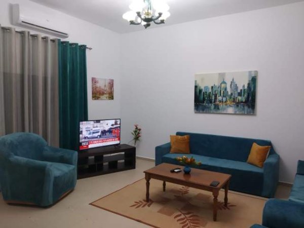 Tirane, jepet me qera Vile 2+1+BLK Kati 2, 120 m² 40.000 Leke (Shkolla Mrekullia)