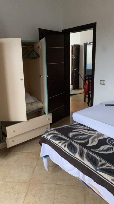 Tirane, jepet me qera apartament Kati 2, 94 m² 35.000 Leke (AMERIKAN 2)