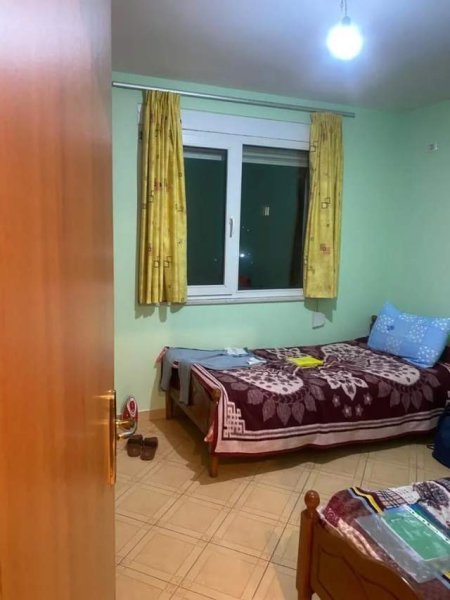 Tirane, shitet apartament 2+1 Kati 5, 95 m² 88.000 Euro (Rr. 5 Maji)