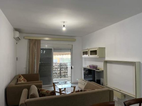 Tirane, jepet me qera apartament 2+1 Kati 2, 90 m² 450 Euro (Kodra e Diellit)