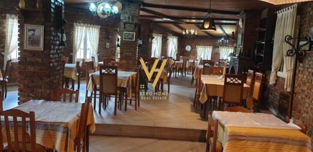 Tirane, shitet bar-resorant TRE KATESH, 3.600 m² 350.000 Euro (berzhite)