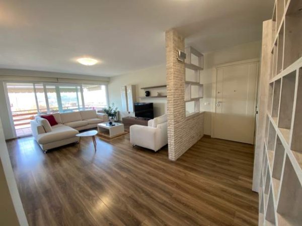 Tirane, jepet me qera apartament 2+1+BLK Kati 2, 140 m² 1.500 Euro (Sauk)