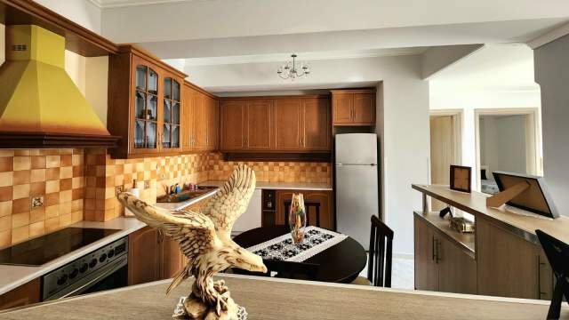 Sarande, shitet apartament 3+1+BLK Kati 3, 170 m² 130.000 Euro (Sarande)