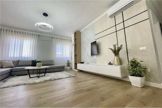 Tirane, jepet me qera apartament 2+1 Kati 7, 107 m² 850 Euro (Rruga e Barrikadave)