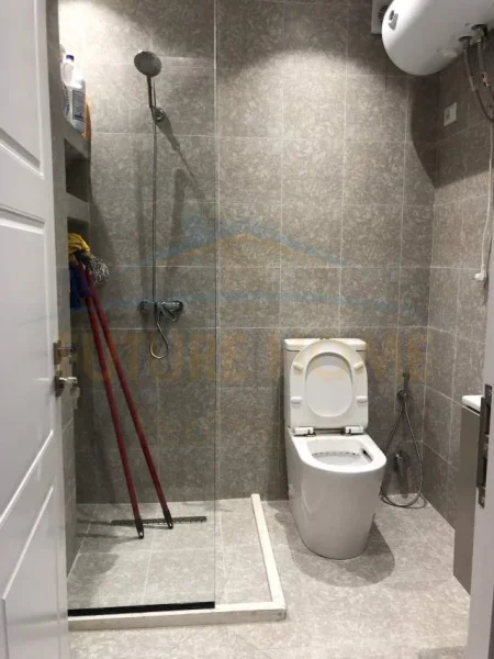 Durres, jepet me qera apartament Kati 12, 125 m² 800 Euro (Vollga, Durrës)