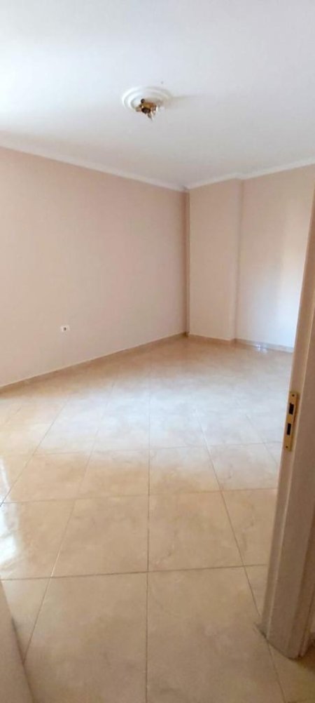 Tirane, shitet apartament 2+1+BLK Kati 3, 157 m² 1.000 Euro/m2 (Aleks Visha)