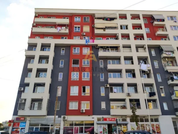 Tirane, shitet apartament 2+1+2, Kati 8, 77 m²+68.09 m² verande, 145.000 € (Astir, Spari supermaket)