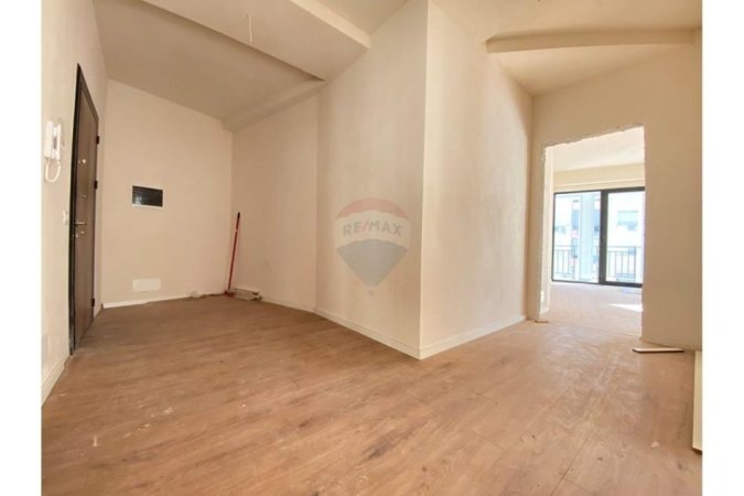 Tirane, shitet apartament 2+1+Ballkon Kati 5, 114 m² 154.000 € (Astir)