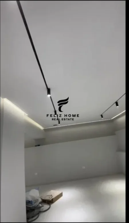 Tirane, jepet me qera ambjent biznesi Kati -1, 120 m² 1.200 € (KOMUNA E PARISIT)