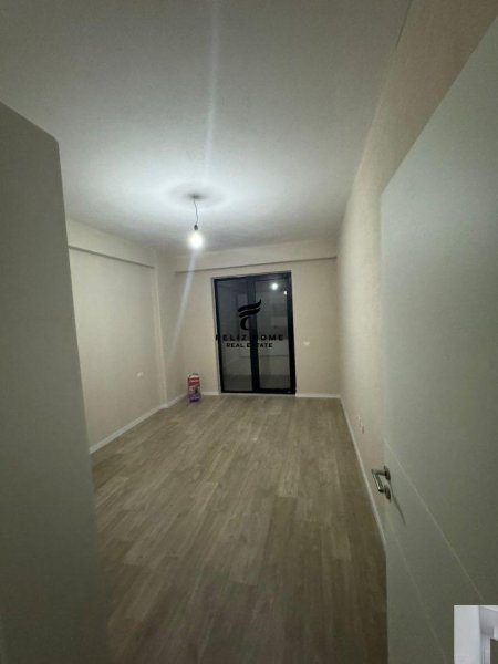 Tirane, jepet me qera apartament 1+1 Kati 3, 75 m² 350 € (ASTIR)