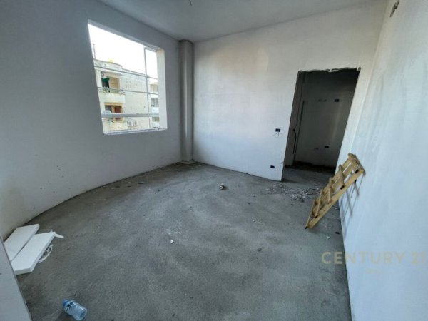 Golem, shitet apartament 1+1 Kati 2, 93 m² 152.600 € (golem)