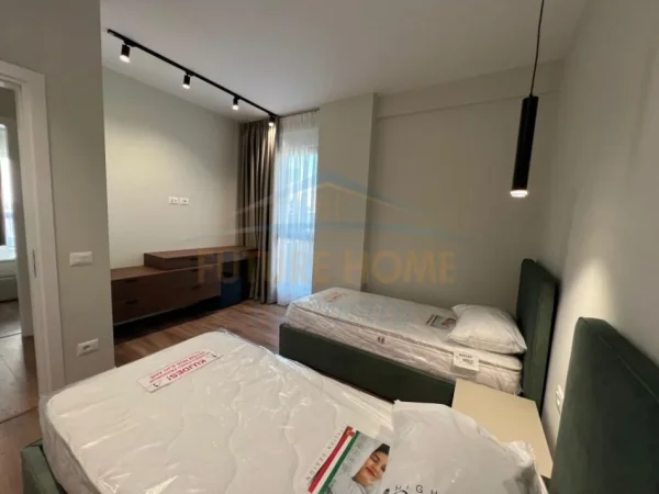 Tirane, jepet me qera apartament 2+1 Kati 7, 122 m² 1.000 € (PAZARI I RI TIRANE)