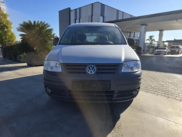 VW Caddy 2.0 Benzin+Gaz, Klima 4700 euro