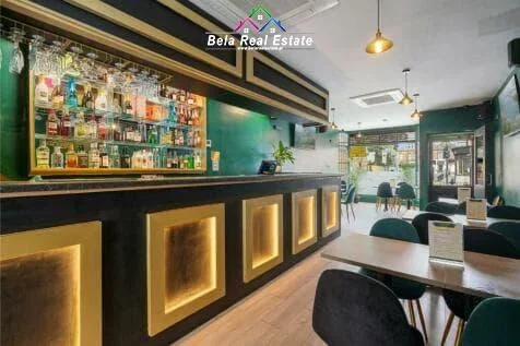 Tirane, jepet me qera lokal Kati 0, 90 m² 1.800 € (astir)