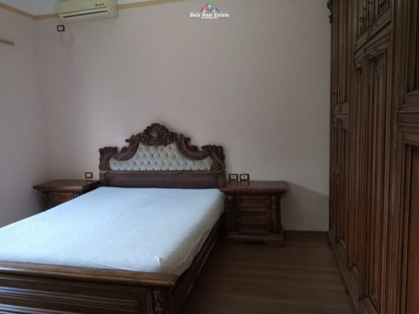 Tirane, jepet me qera Vile 2+1 Kati 2, 120 m² 600 € (mylym shyri)