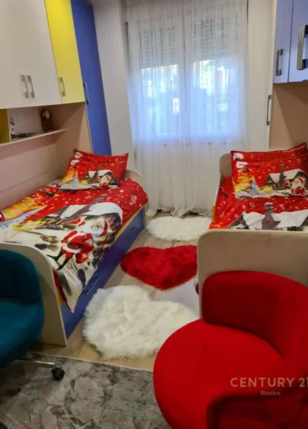 Tirane, shitet apartament 2+1 Kati 5, 115 m² 220.000 € (Rruga Bardhyl)