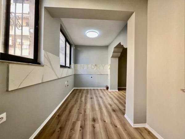 Tirane, shes apartament 2+1 , 75 m² 187.000 € (Myslym Shyri)