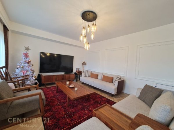 Tirane, shes apartament 3+1+2+POST PARKIMI , 163 m² 365.000 € (Kodra e Diellit Residence)