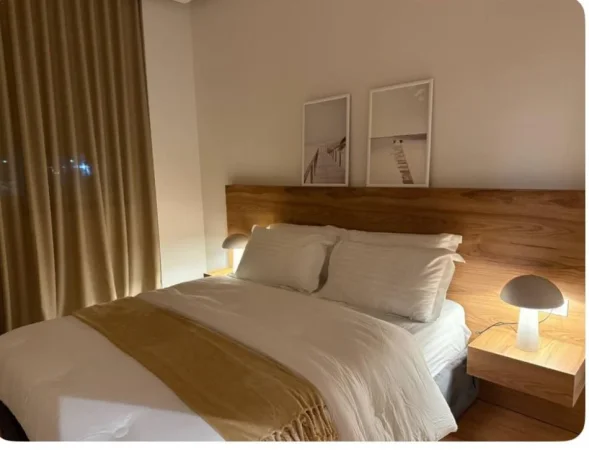 Tirane, jepet me qera apartament 1+1 , 70 m² 650 € (Don Bosko)