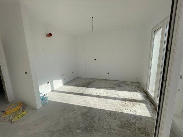 Tirane, shitet apartament 2+1 Kati 1, 120 m² 142.000 € (Fresk)