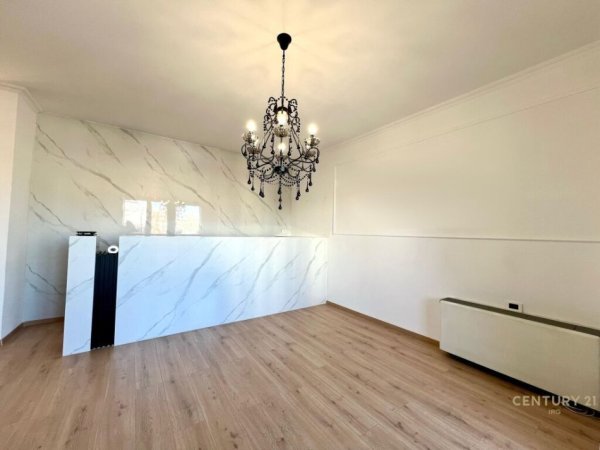 Shqiperi, jepet me qera zyre Kati 5, 132 m² 1.400 € (Ish Blloku)