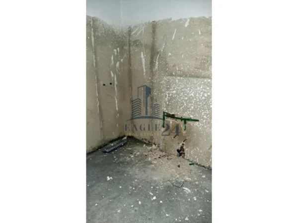 Tirane, shitet apartament 1+1 Kati 3, 70 m² 91.000 € (YZBERISHT)