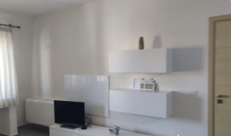 Tirane, jepet me qera apartament 2+1 Kati 5, 92 m² 65.000 € (Rruga Frosina Plaku Tirane,Shqiperia)