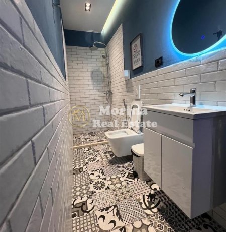 Tirane, jepet me qera apartament 1+1 Kati 1, 58 m² 500 € (21 Dhjetori)