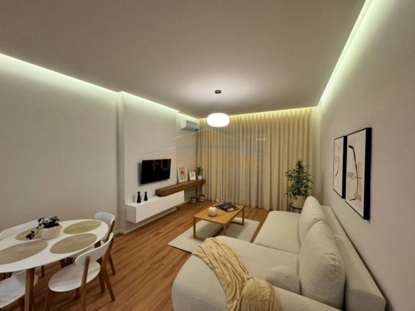 Tirane, jepet me qera apartament 1+1+Ballkon Kati 1, 70 m² (Don Bosko), 650 Euro/Muaj