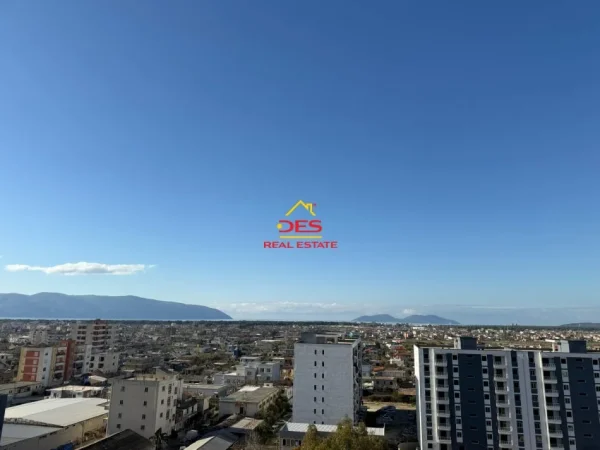 Vlore, shitet apartament+verande | Penthouse 1+1 Kati 9, 75 m² 110.000 € (Rruga 7 Nëntori)