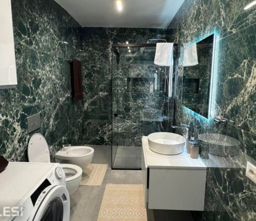 Tirane, jepet me qera apartament 2 Katshe Kati 0, 105 m² 1.500 € (PAZARI I RI)
