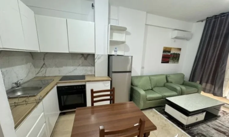 Tirane, shitet apartament 1+1 Kati 3, 44 m² 67.000 € (Fratari astir)