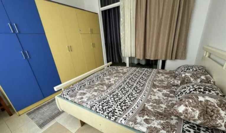 Tirane, shitet apartament 1+1 Kati 3, 44 m² 67.000 € (Fratari astir)