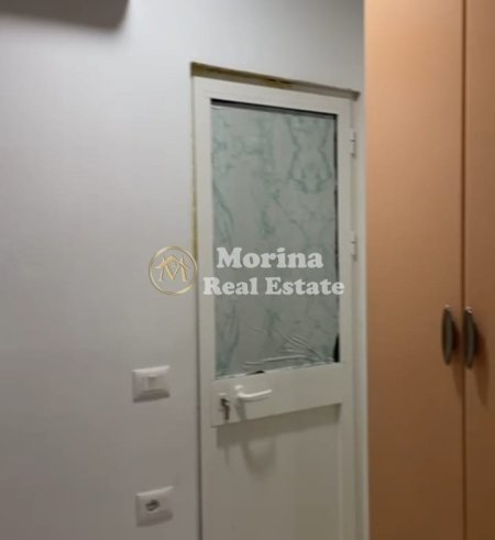 Tirane, jepet me qera garsonier 1+1 Kati 4, 35 m² 300 € (Jordan Misja)