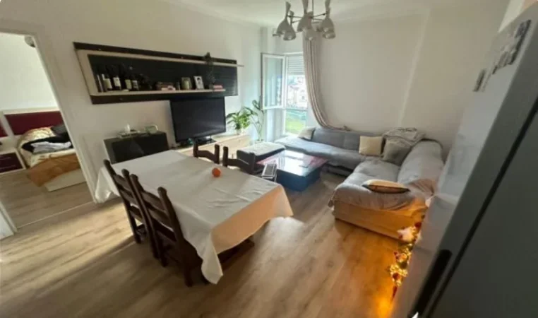 Tirane, jepet me qera apartament 2+1 Kati 7, 100 m² (Rruga Ali Demi Tirane, Shiperia)