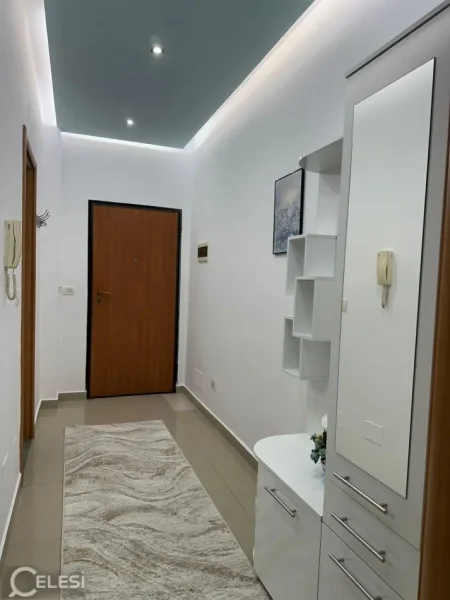 Tirane, jepet me qera apartament 2+1+Ballkon Kati 1, 70 m² 480 € (FABRIKA E MIELLIT)