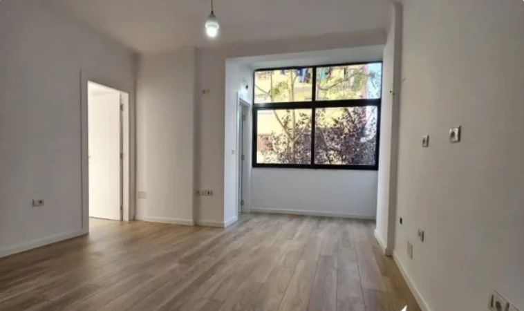 Tirane, shitet apartament 1+1 Kati 2, 47 m² 112.000 € (Ruga Sali Butka Tirane)