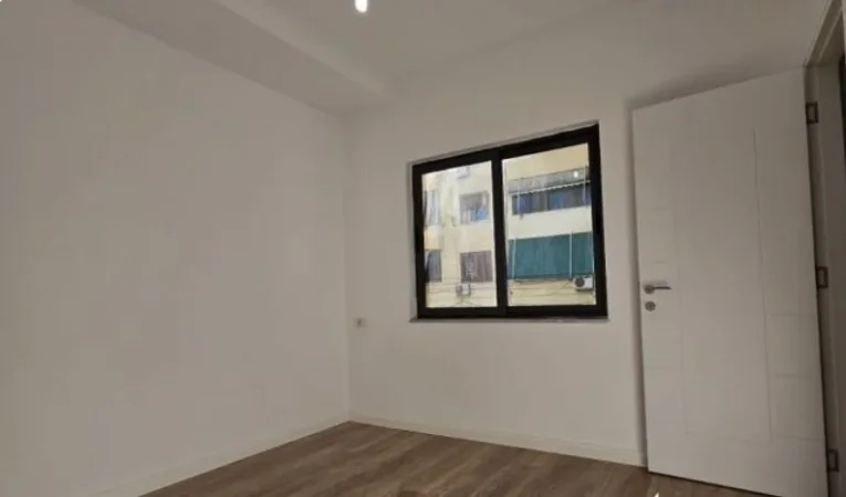 Tirane, shitet apartament 1+1 Kati 2, 47 m² 112.000 € (Ruga Sali Butka Tirane)