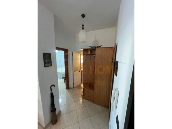 Durres, shitet apartament 1+1+Ballkon , 65 m² 100.000 € (rruga e portit)