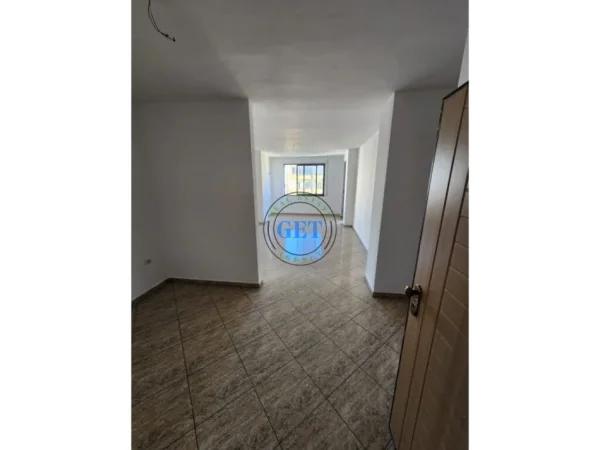 Durres, shitet apartament 1+1 Kati 5, 75 m² 100.000 € (Plazh Hekurudha, Durres)