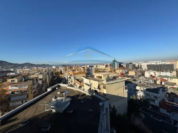 Tirane, shitet apartament 2+1 Kati 9, 130 m² 340.000 € (Komuna e Parisit)