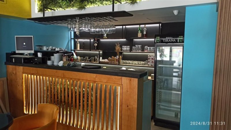 Tirane, jepet me qera lokal Kati 0, 90 m² 400 € (YZBERISHT)