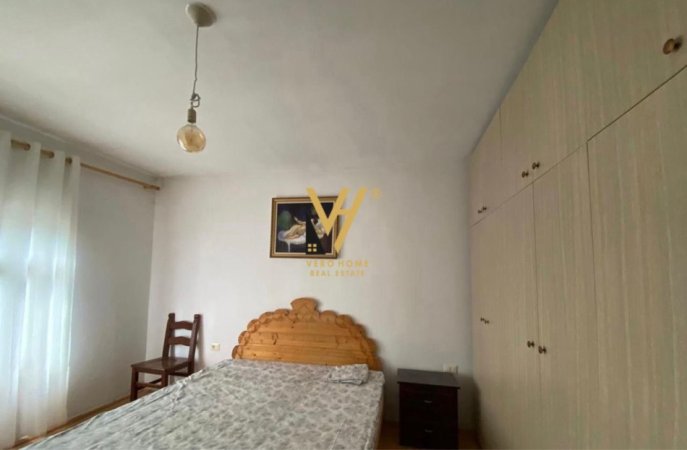 Tirane, jepet me qera shtepi 2+1 Kati 2, 130 m² 540 € (KOPSHTI ZOOLOGJIK)