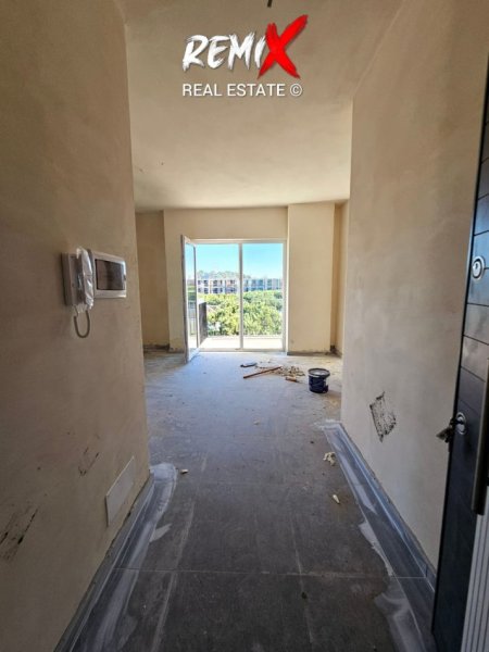 Mali Robit, shitet apartament+verande | Penthouse 1+1+Aneks+Ballkon Kati 5, 119.000 € 
