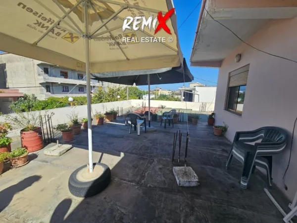 Durres, shitet Vile 2 Katshe Kati 2, 310.000 €