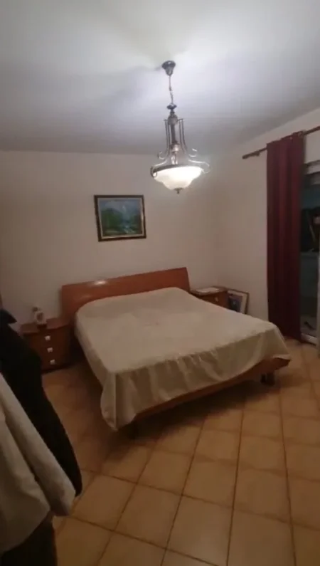 Tirane, jepet me qera apartament 1+1+Ballkon Kati 5, 70 m² 620 € (RRUGA E ELBASANIT)