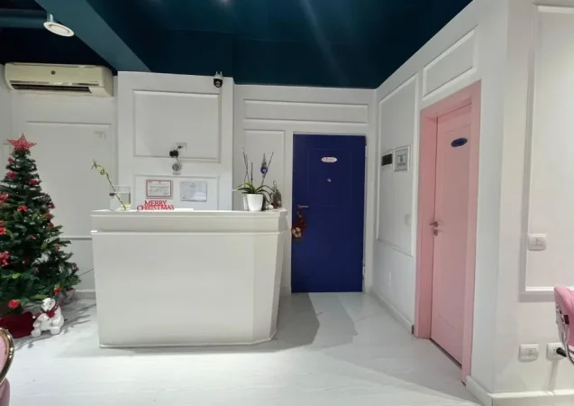 Tirane, jepet me qera ambjent biznesi Kati 2, 78 m² 850 € (Myslym Shyri)