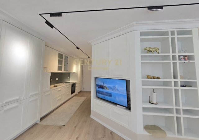 Tirane, jepet me qera 2+1 Kati 3, 107 m² 1.000 € (Ambasada Amerikane)