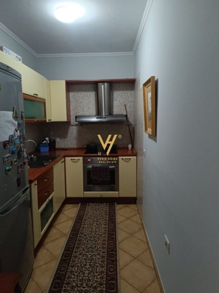 Tirane, jepet me qera apartament 1+1 Kati 5, 70 m² 620 € (STADIUMI AIR ALBANIA)
